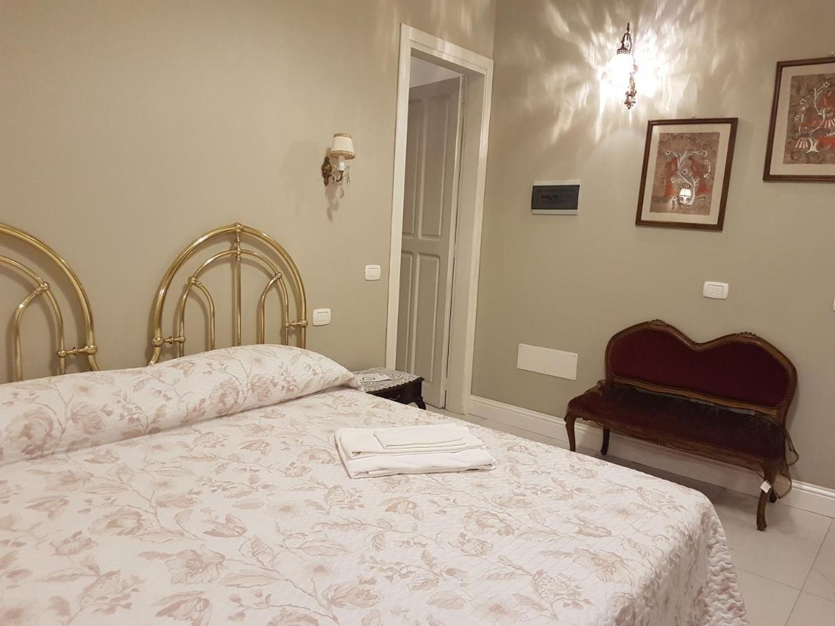 Villa Liberty Ofelia Locazioni Brevi Cagliari Bagian luar foto