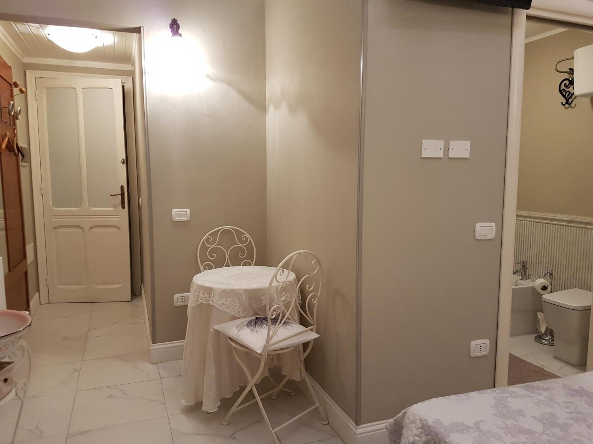 Villa Liberty Ofelia Locazioni Brevi Cagliari Bagian luar foto