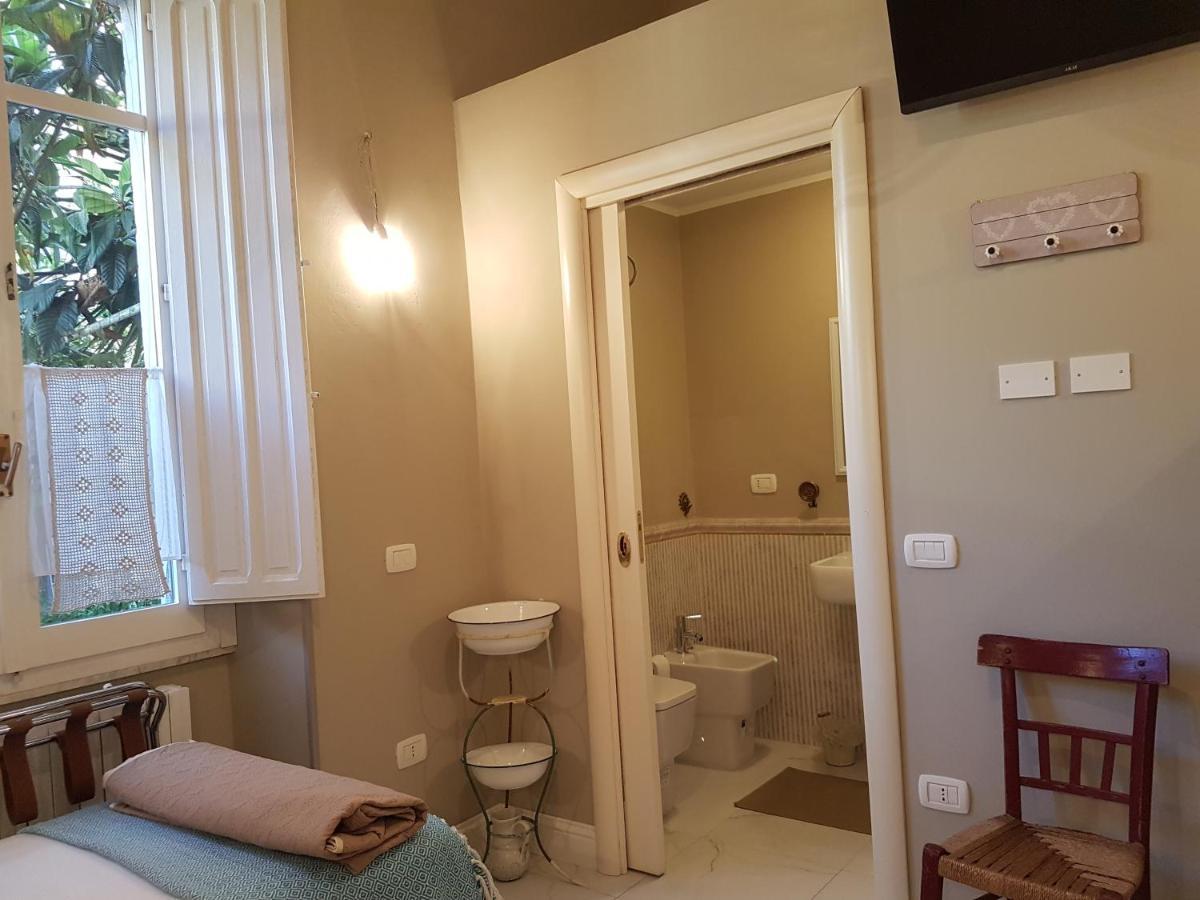 Villa Liberty Ofelia Locazioni Brevi Cagliari Bagian luar foto