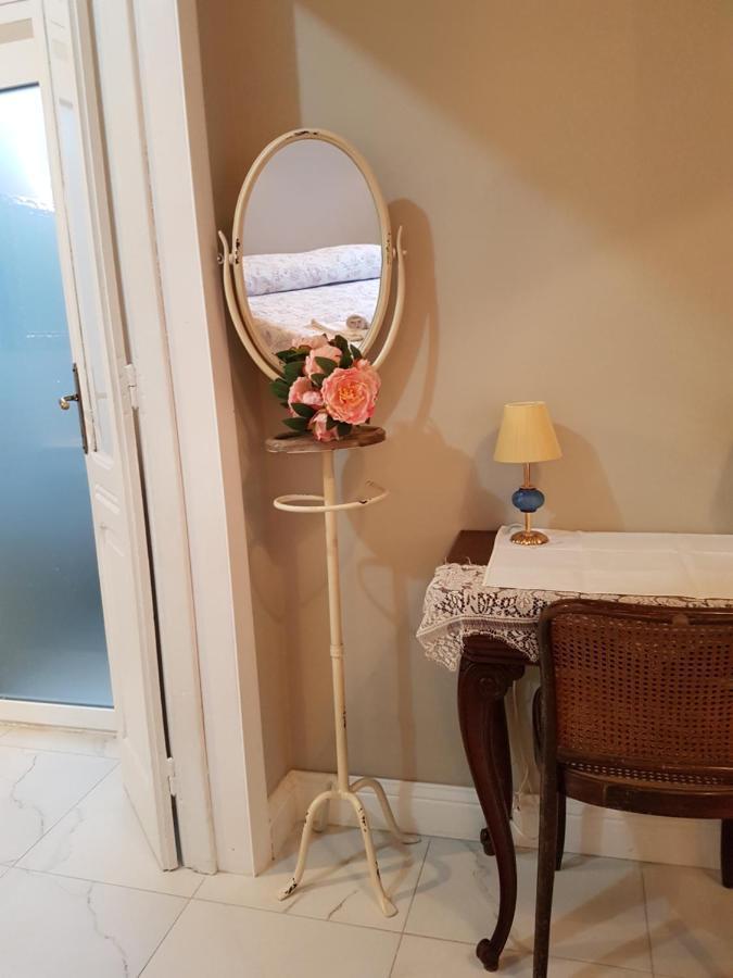 Villa Liberty Ofelia Locazioni Brevi Cagliari Bagian luar foto
