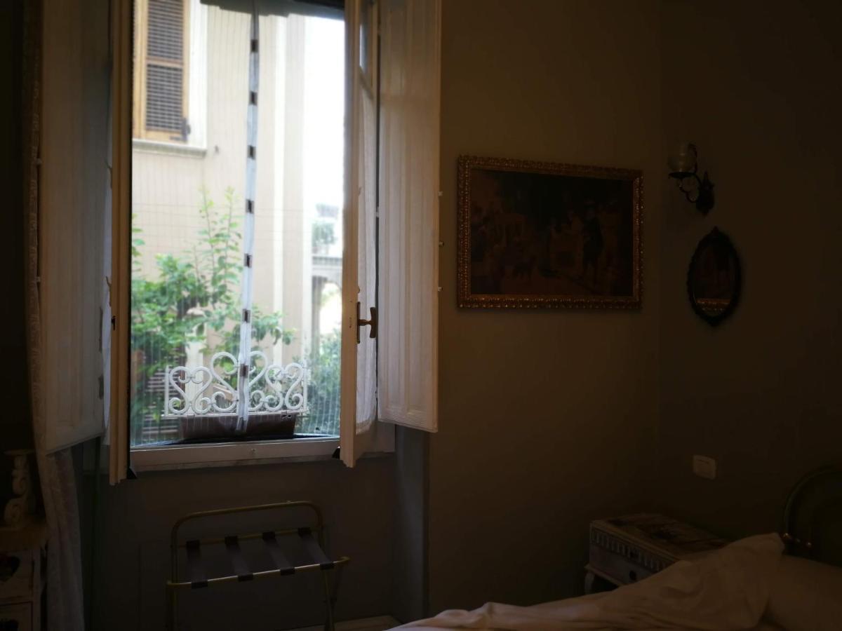 Villa Liberty Ofelia Locazioni Brevi Cagliari Bagian luar foto