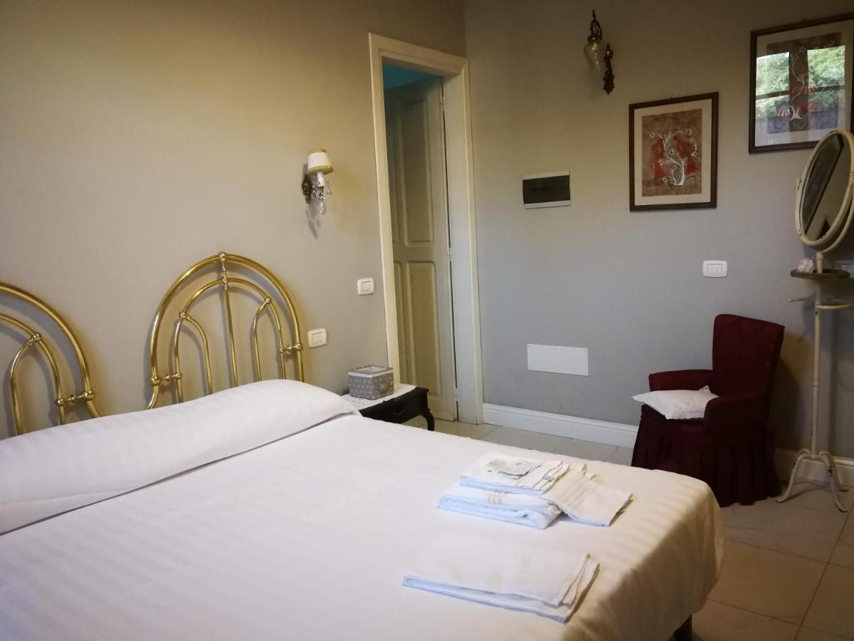 Villa Liberty Ofelia Locazioni Brevi Cagliari Bagian luar foto