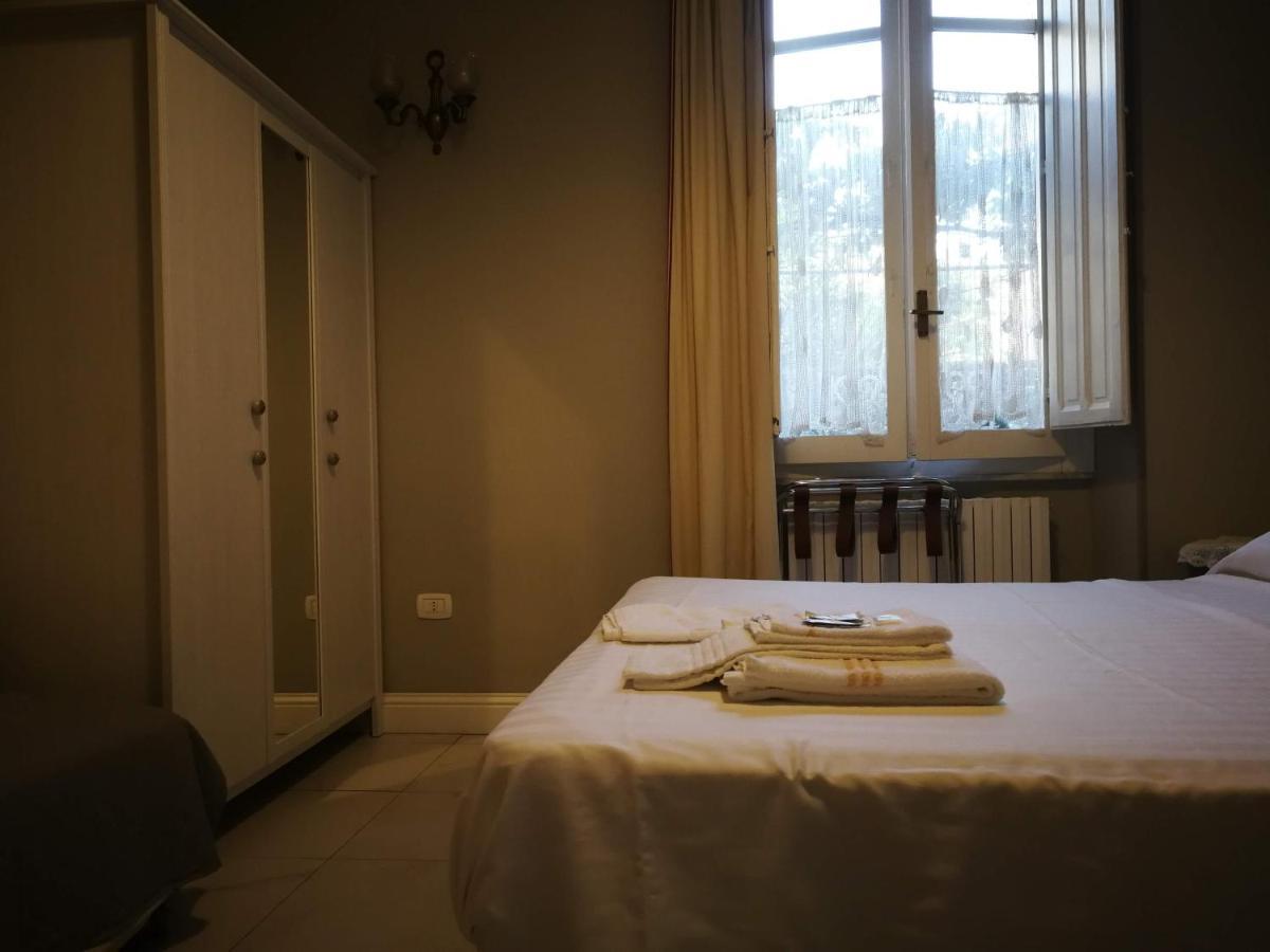 Villa Liberty Ofelia Locazioni Brevi Cagliari Bagian luar foto