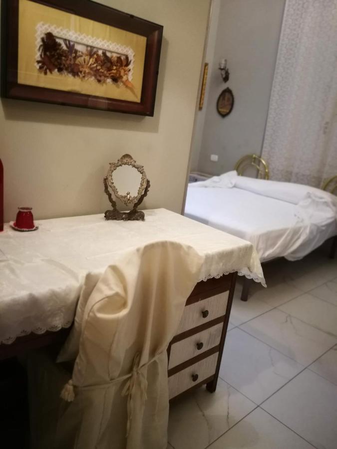 Villa Liberty Ofelia Locazioni Brevi Cagliari Bagian luar foto