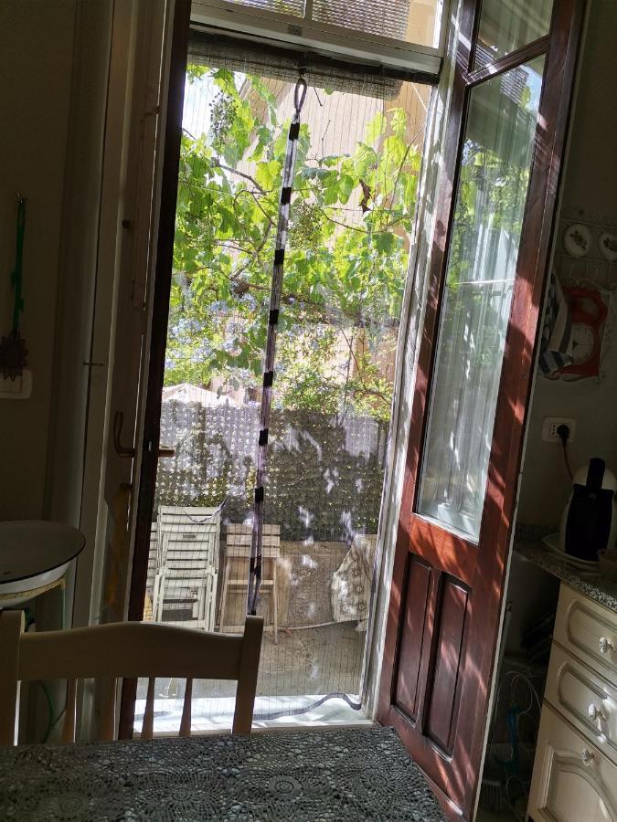 Villa Liberty Ofelia Locazioni Brevi Cagliari Bagian luar foto